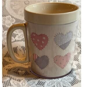 Vintage Hallmark 1987 Thermo Serv Auntie Em Patchwork Country Hearts Coffee Mug